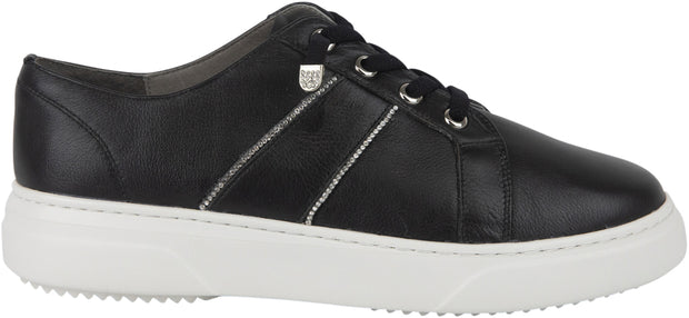 Diamond Black Sneaker Hinako