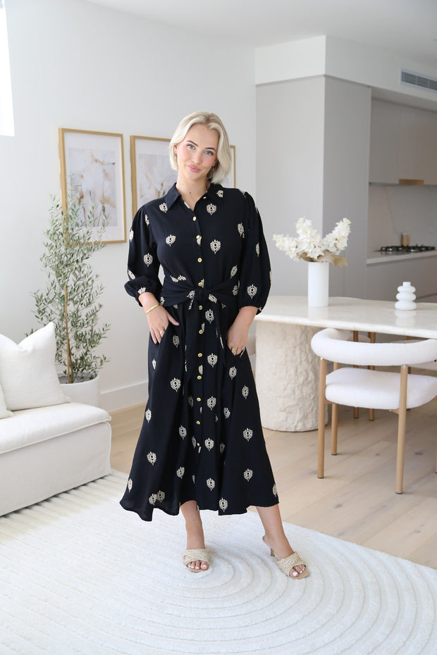 Eve - Black Embroidery