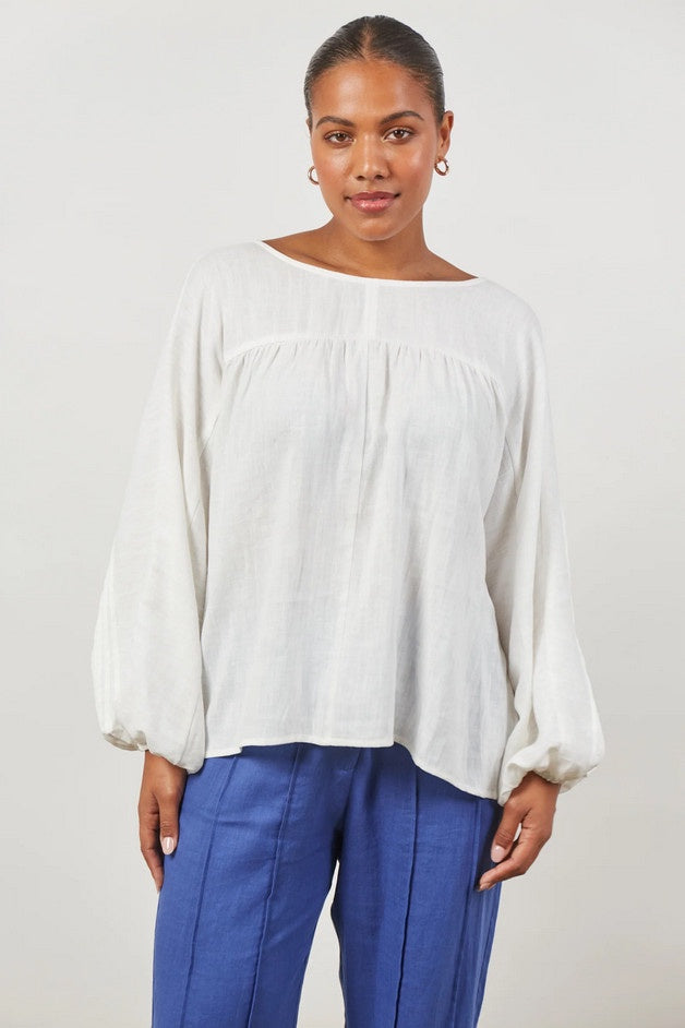 Isle-of-Mine-Panorama-Tuck-Blouse-Dove