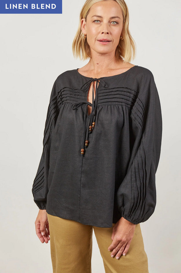 Isle-of-Mine-Panorama-Tuck-Blouse-Onyx